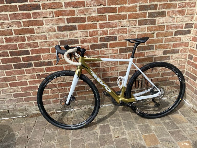Used Revolve Revolve Custom Shimano GRX 2022 Road & Gravel, White — image 2 of 9
