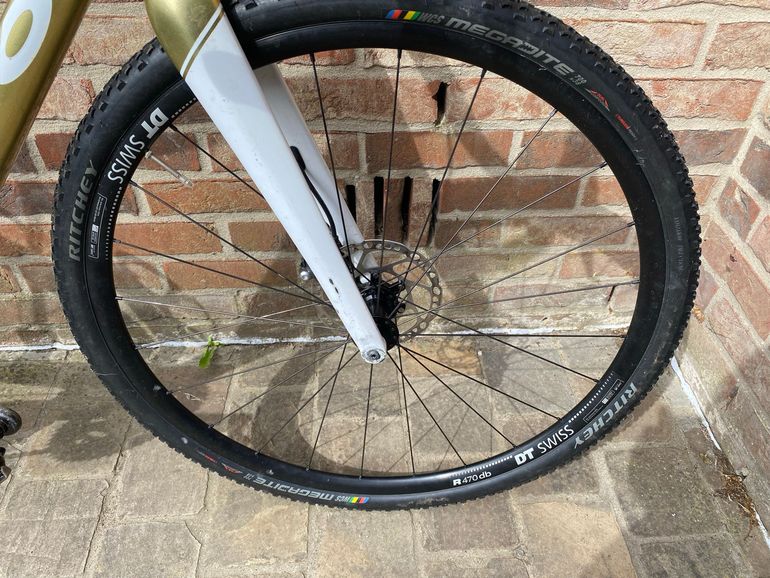 Used Revolve Revolve Custom Shimano GRX 2022 Road & Gravel, White — image 4 of 9