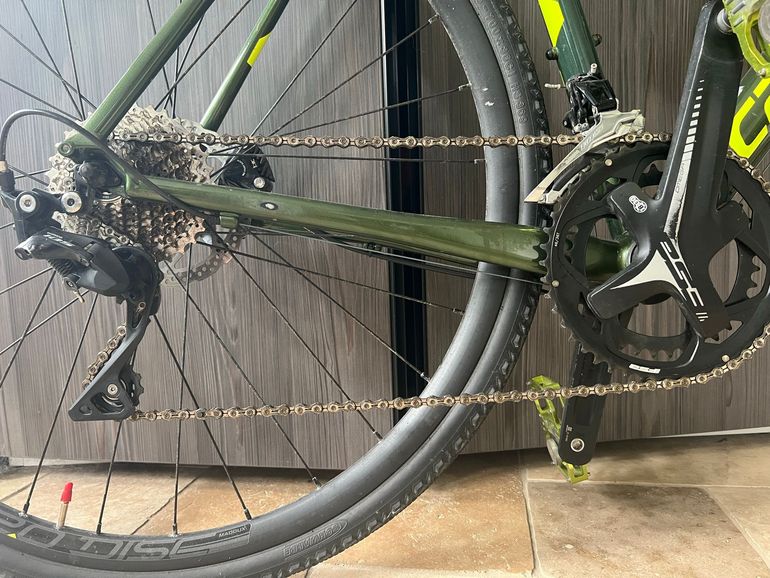 Used Cannondale CAADX 105 SE 2019 2019 Road & Gravel, Green — image 3 of 9