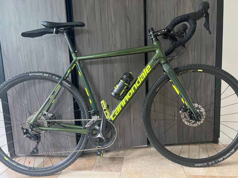 Used Cannondale CAADX 105 SE 2019 2019 Road & Gravel, Green — image 1 of 9