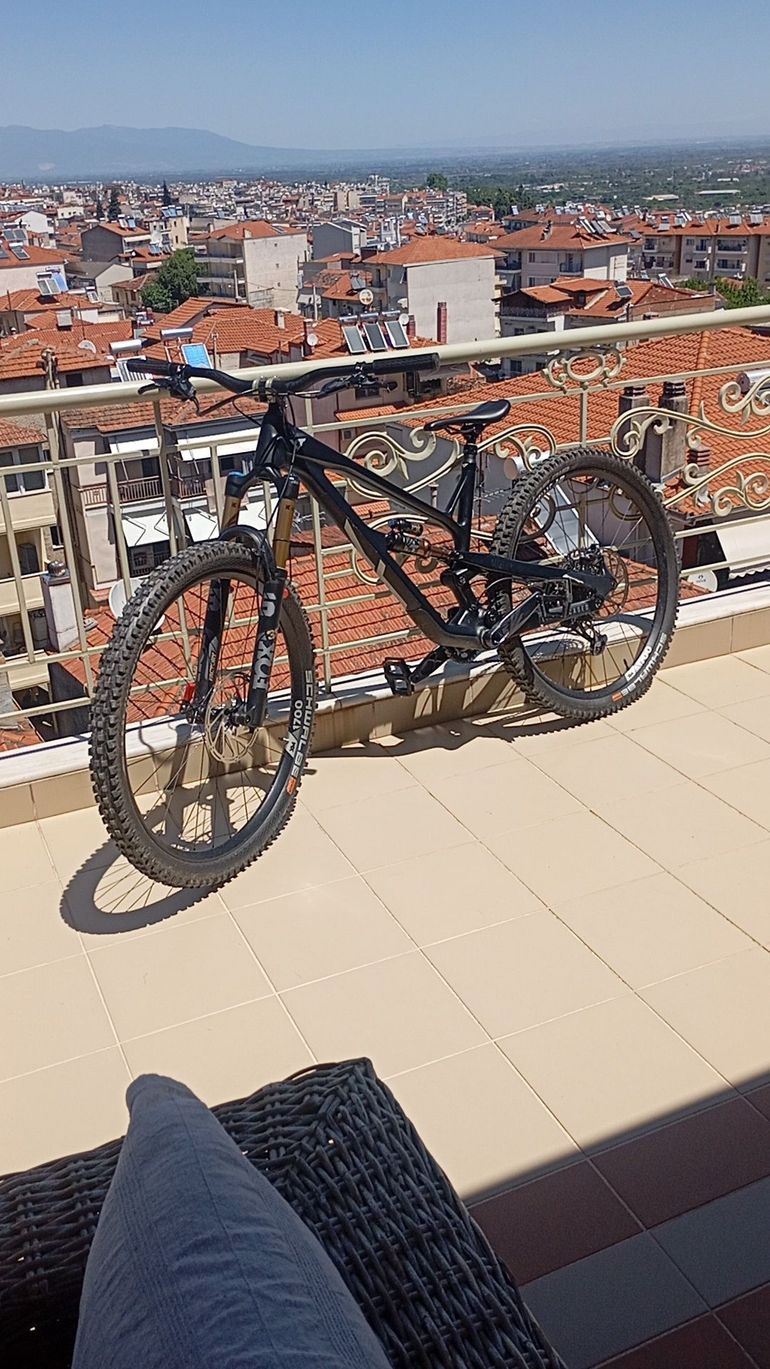 Used YT Industries Jeffsy CORE 4 29 2023 2023 Mountainbike, Black, 29 — image 2 of 12