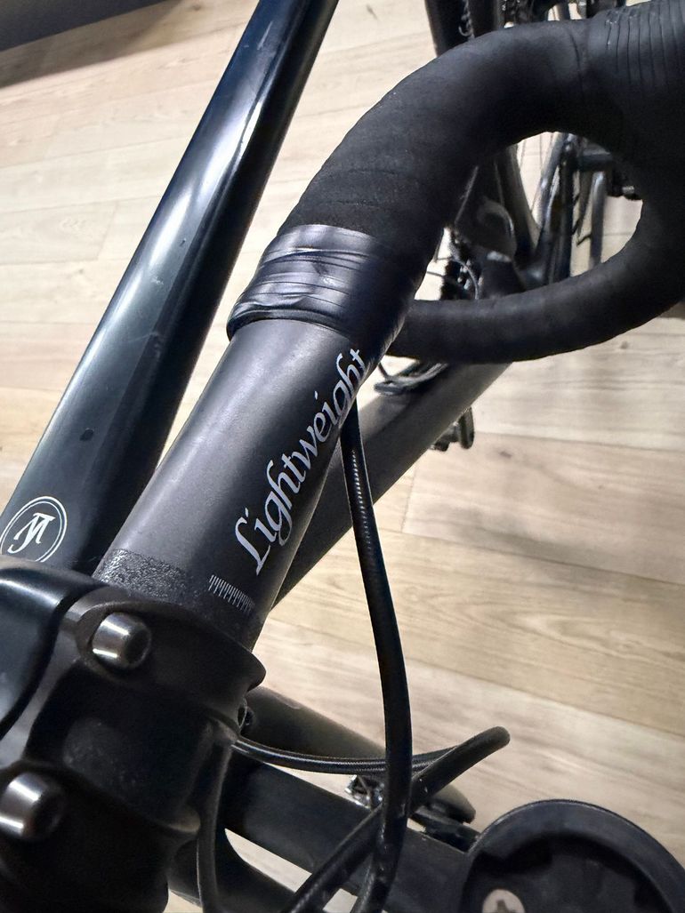 Used Lightweight Urgestalt SRAM Red eTap 2018 Road & Gravel, Black — image 10 of 17