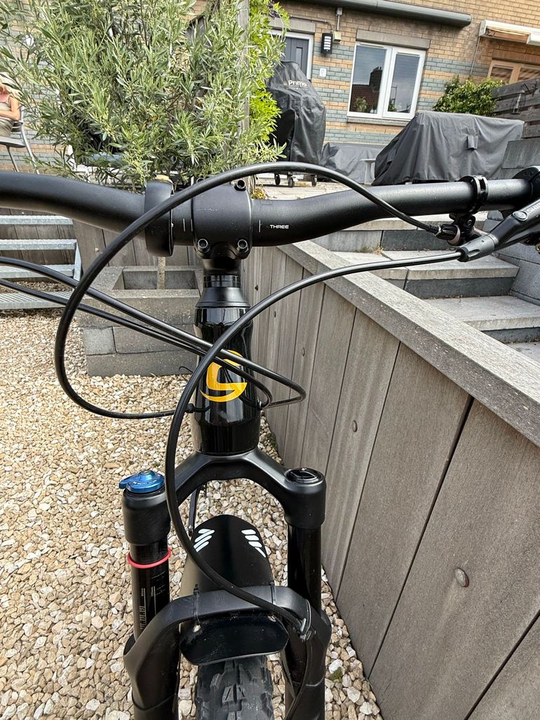 Used Cannondale Trail 1 2021 2021 Mountainbike, Black, 27.5, 29 — image 2 of 9