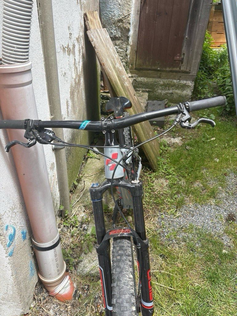 Gebrauchtes CUBE stereo 150 HPA Race 27.5+ 2016 2016 Mountainbike, Hellgrau, 27, 5 (650B) — Bild 11 von 15
