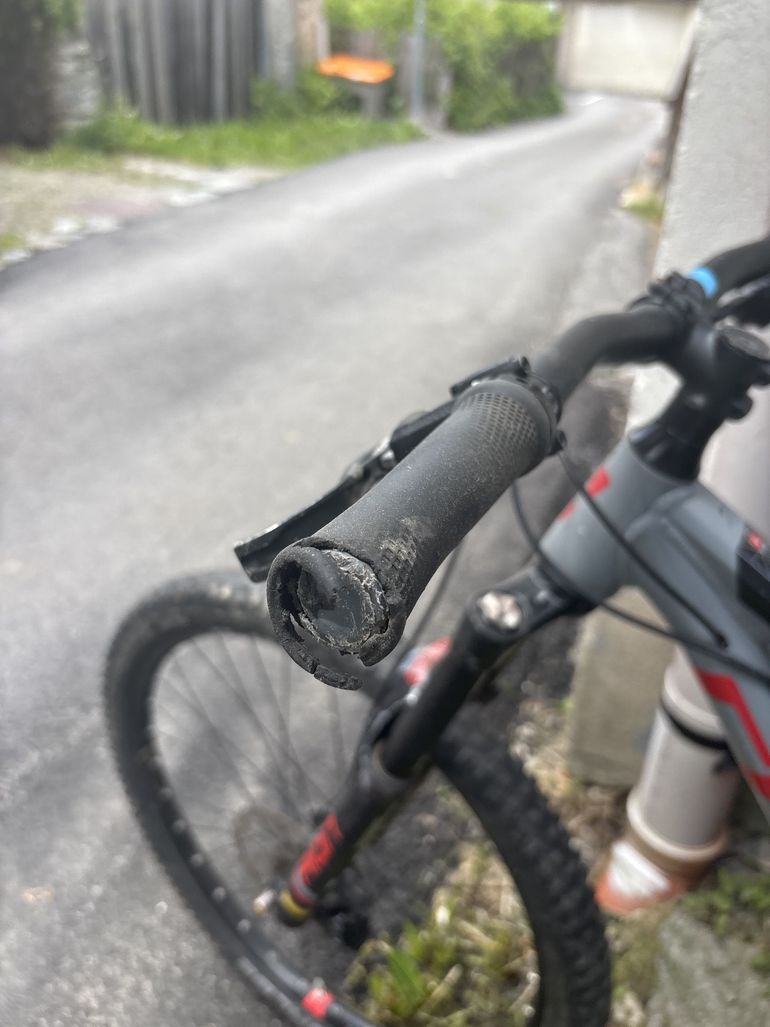 Gebrauchtes CUBE stereo 150 HPA Race 27.5+ 2016 2016 Mountainbike, Hellgrau, 27, 5 (650B) — Bild 14 von 15