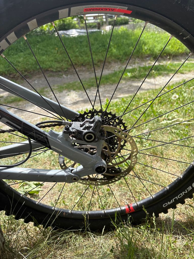 Used CUBE stereo 150 HPA Race 27.5+ 2016 2016 Mountainbike, Light Gray, 27.5 — image 3 of 10