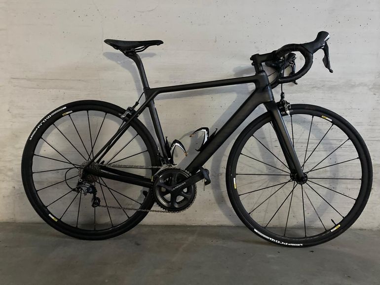 Used Canyon Ultimate Cf Slx 8.0 2017 2017 Road & Gravel, Black — image 1 of 5