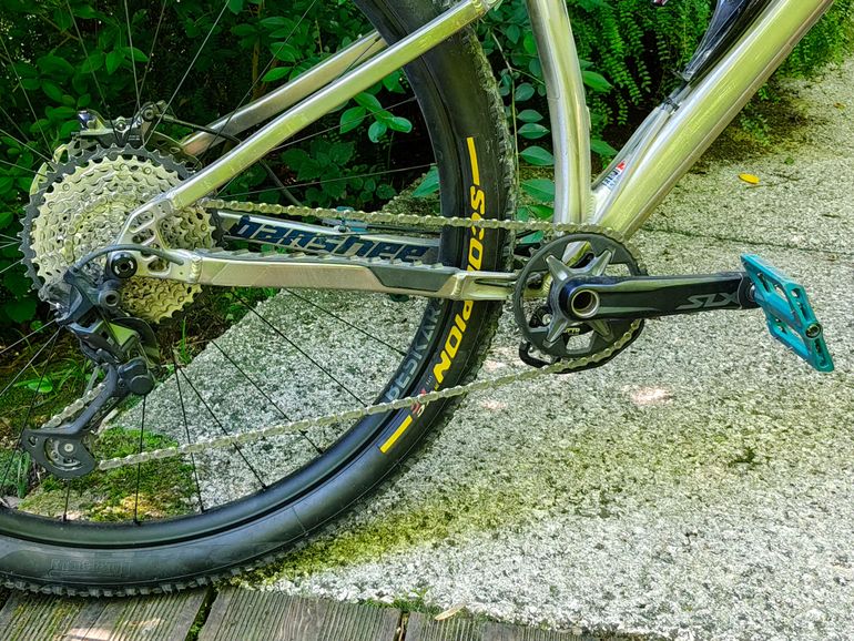 Used Banshee PARADOX V3 Frame 2024 2024 Mountainbike, Light Gray, 29 — image 4 of 7