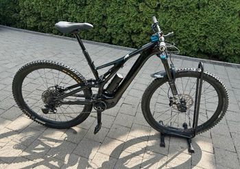 Used Specialized Specialized Custom SRAM NX 2022 Mountainbike, Black — image 7 of 11