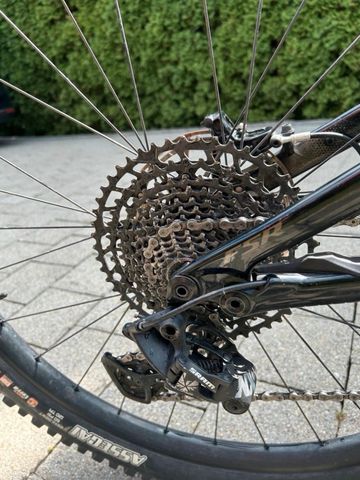 Gebrauchtes Specialized Custom SRAM NX 2022 Mountainbike, Schwarz — Bild 5 von 11