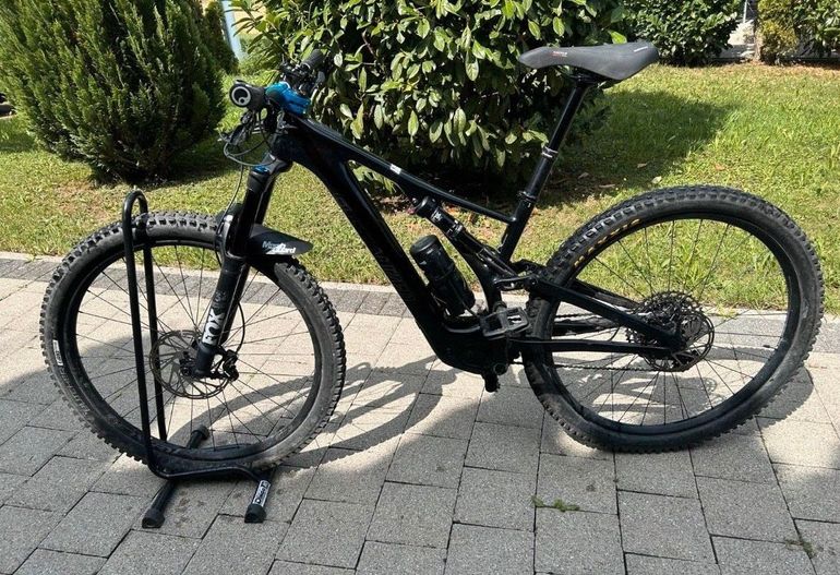 Used Specialized Specialized Custom SRAM NX 2022 Mountainbike, Black — image 2 of 11