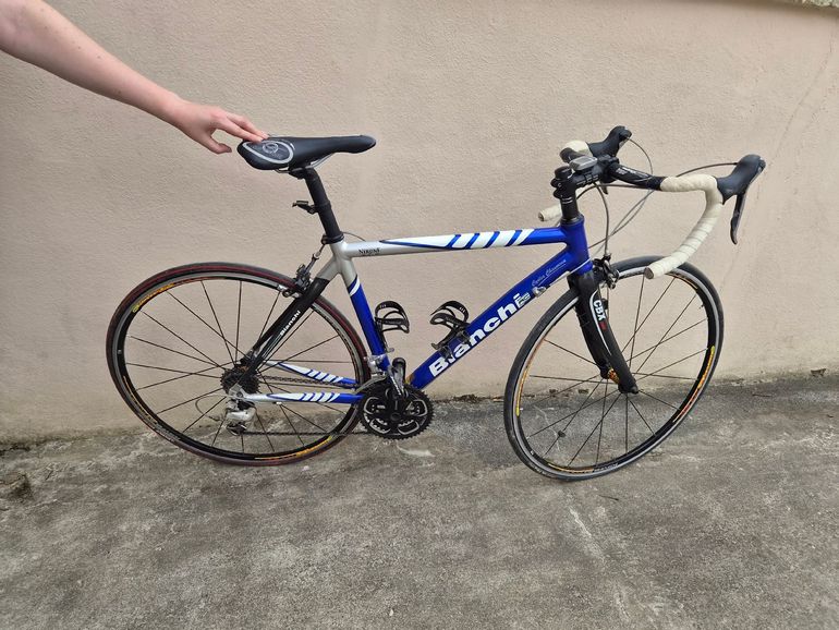 Used Bianchi Via Shimano Ultegra 2009 Road & Gravel, Blue — image 1 of 6