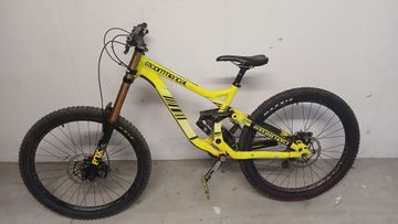 Tweedehands Commencal Supreme DH V3 2018 MTB