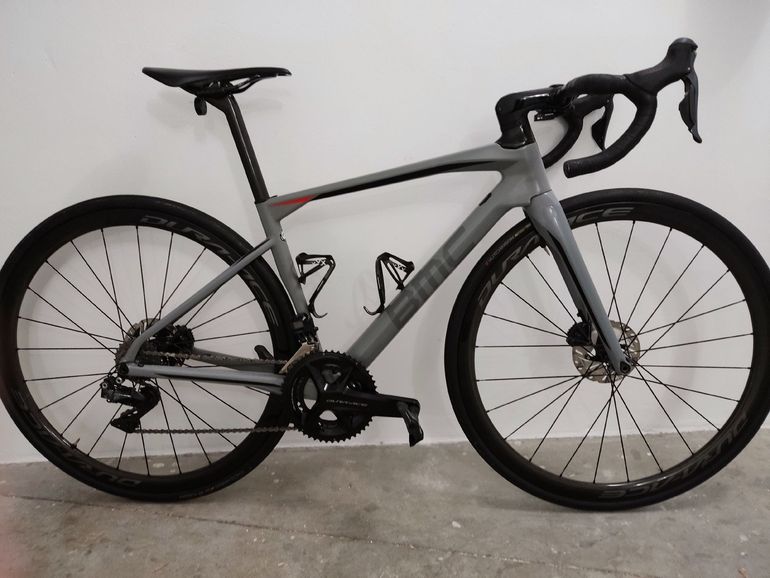 Used BMC Roadmachine 01 ONE 2018 2018 Road & Gravel — image 1 of 10