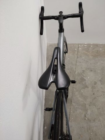 Used BMC Roadmachine 01 ONE 2018 2018 Road & Gravel, Light Gray — image 7 of 10