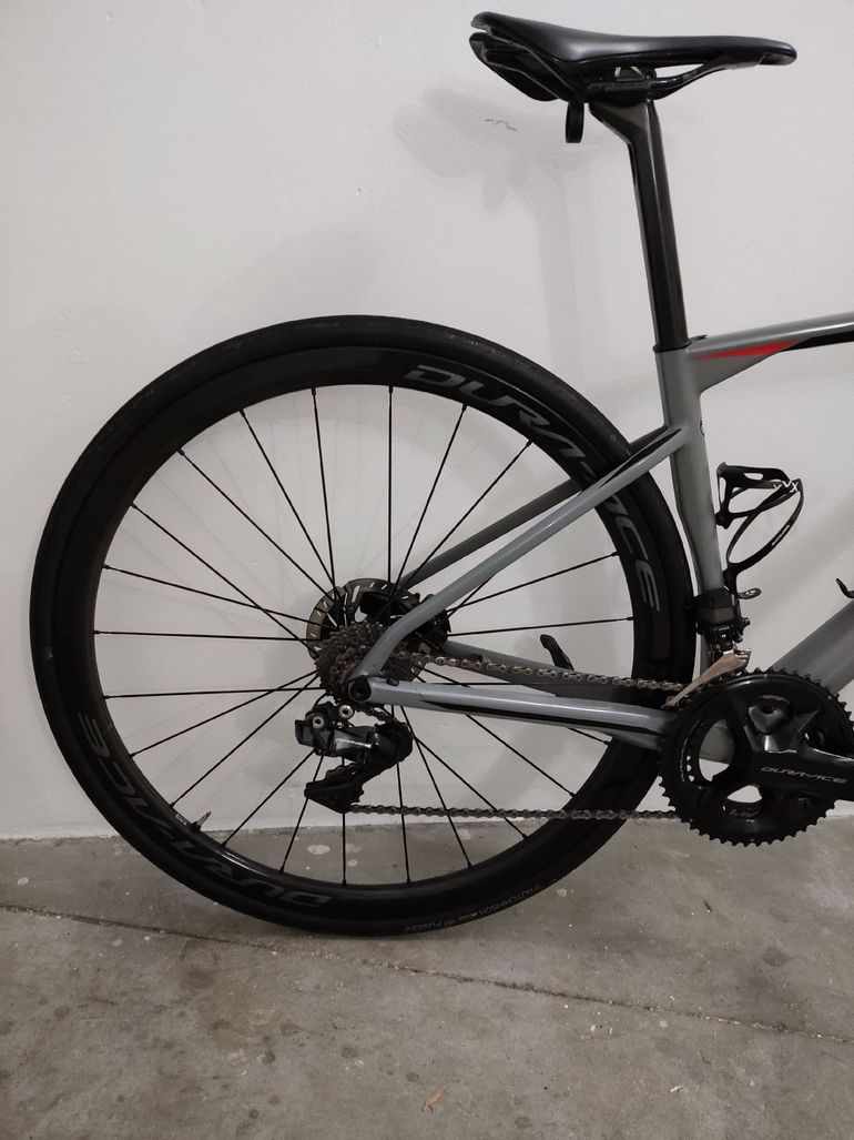 Used BMC Roadmachine 01 ONE 2018 2018 Road & Gravel — image 2 of 10
