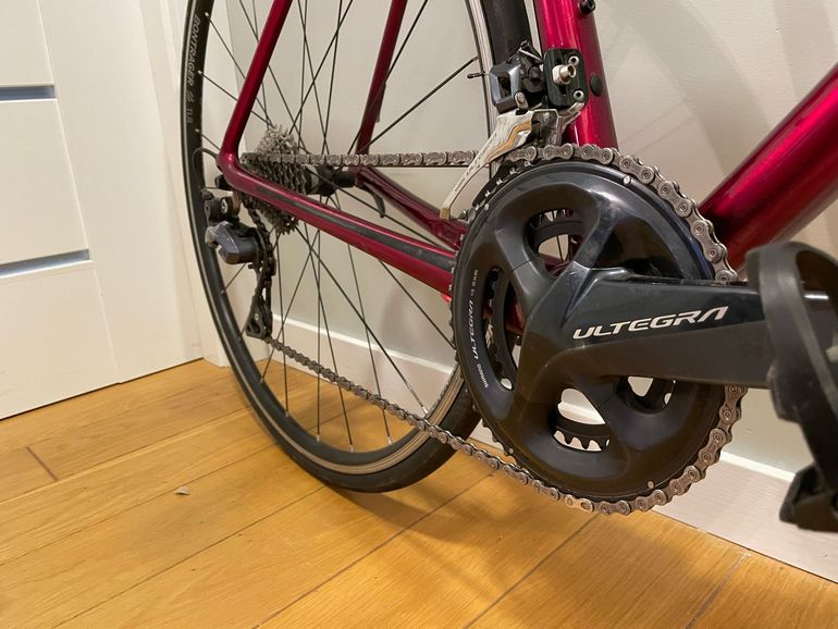 Used Trek Émonda SLR 6 2017 2017 Road & Gravel, Red — image 4 of 9