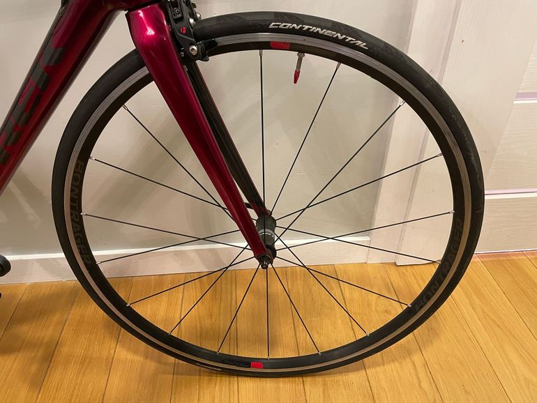 Used Trek Émonda SLR 6 2017 2017 Road & Gravel, Red — image 6 of 9