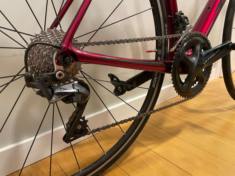 Used Trek Émonda SLR 6 2017 2017 Road & Gravel, Red — image 7 of 9