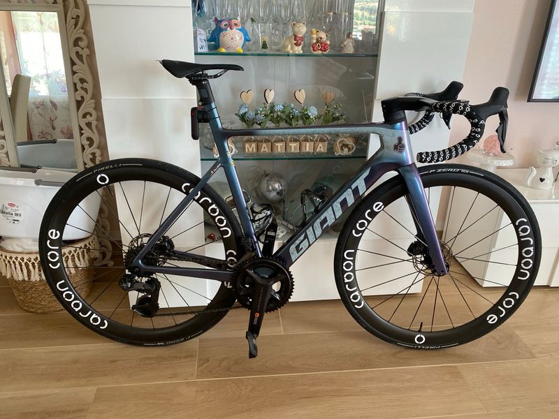Used Giant Propel Shimano Ultegra Di2 2024 Road & Gravel