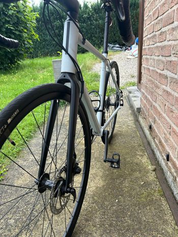 Used TRIBAN Rennrad Radtouren RC120 Scheibenbremsen hellgrau 2026 2026 Road & Gravel, White — image 5 of 7