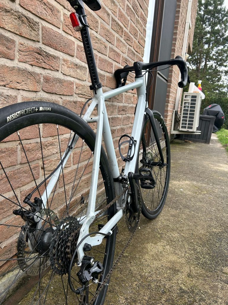 Used TRIBAN Rennrad Radtouren RC120 Scheibenbremsen hellgrau 2026 2026 Road & Gravel, White — image 4 of 7