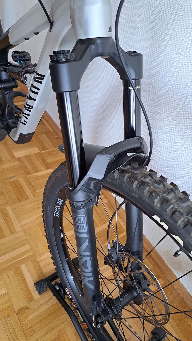 Used Canyon Spectral 29 AL 6 2023 2023 Mountainbike, Light Gray, 29 — image 8 of 11