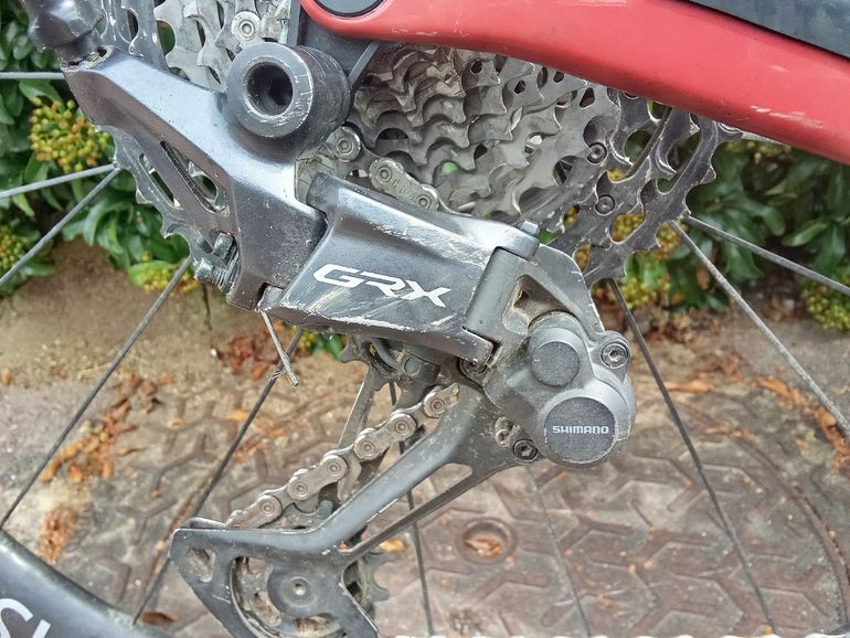 Used Canyon Grizl CF SL 8 1by 2024 2024 Road & Gravel, Red — image 2 of 15