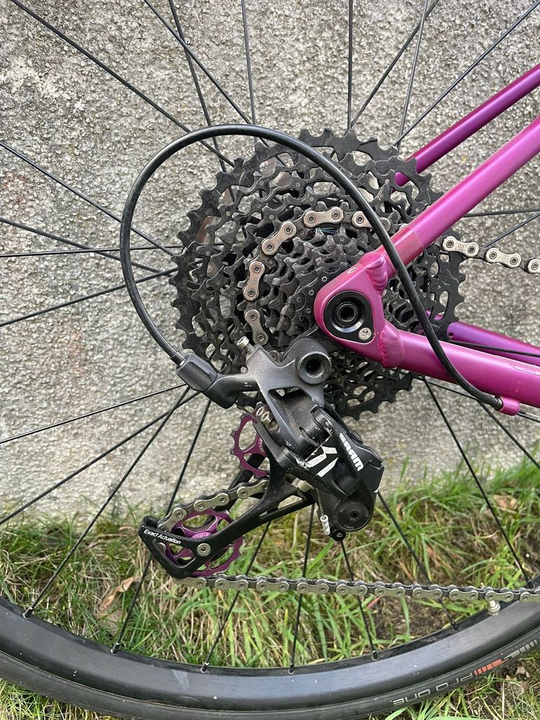 Used CUBE Cube Axial PRO 2020 Road & Gravel, Purple — image 10 of 12