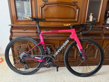 Used Cannondale SuperSix EVO Shimano Dura Ace Di2 2025 Road & Gravel — image 2 of 4