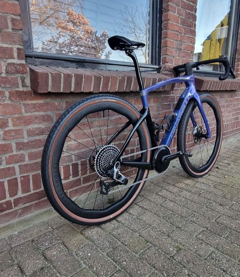 Used Pinarello DOGMA GR SRAM RED XPLR AXS 1x13 2026 2026 Road & Gravel, Blue — image 4 of 6