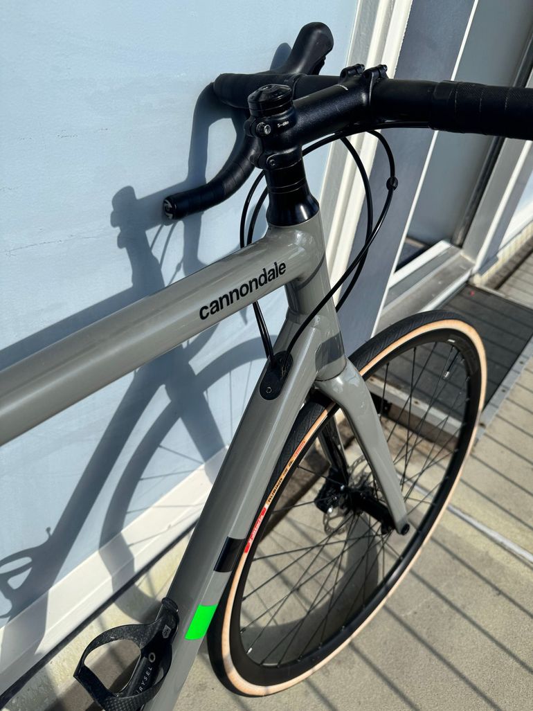 Used Cannondale CAAD13 Disc 105 2020 2020 Road & Gravel — image 3 of 10