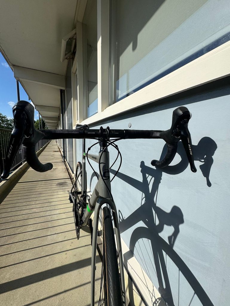Used Cannondale CAAD13 Disc 105 2020 2020 Road & Gravel — image 10 of 10