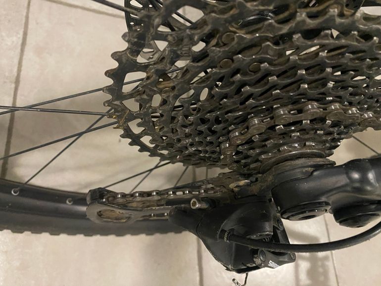 Used Specialized Stumpjumper Alloy 2021 2021 Mountainbike, Black, 29 — image 2 of 15