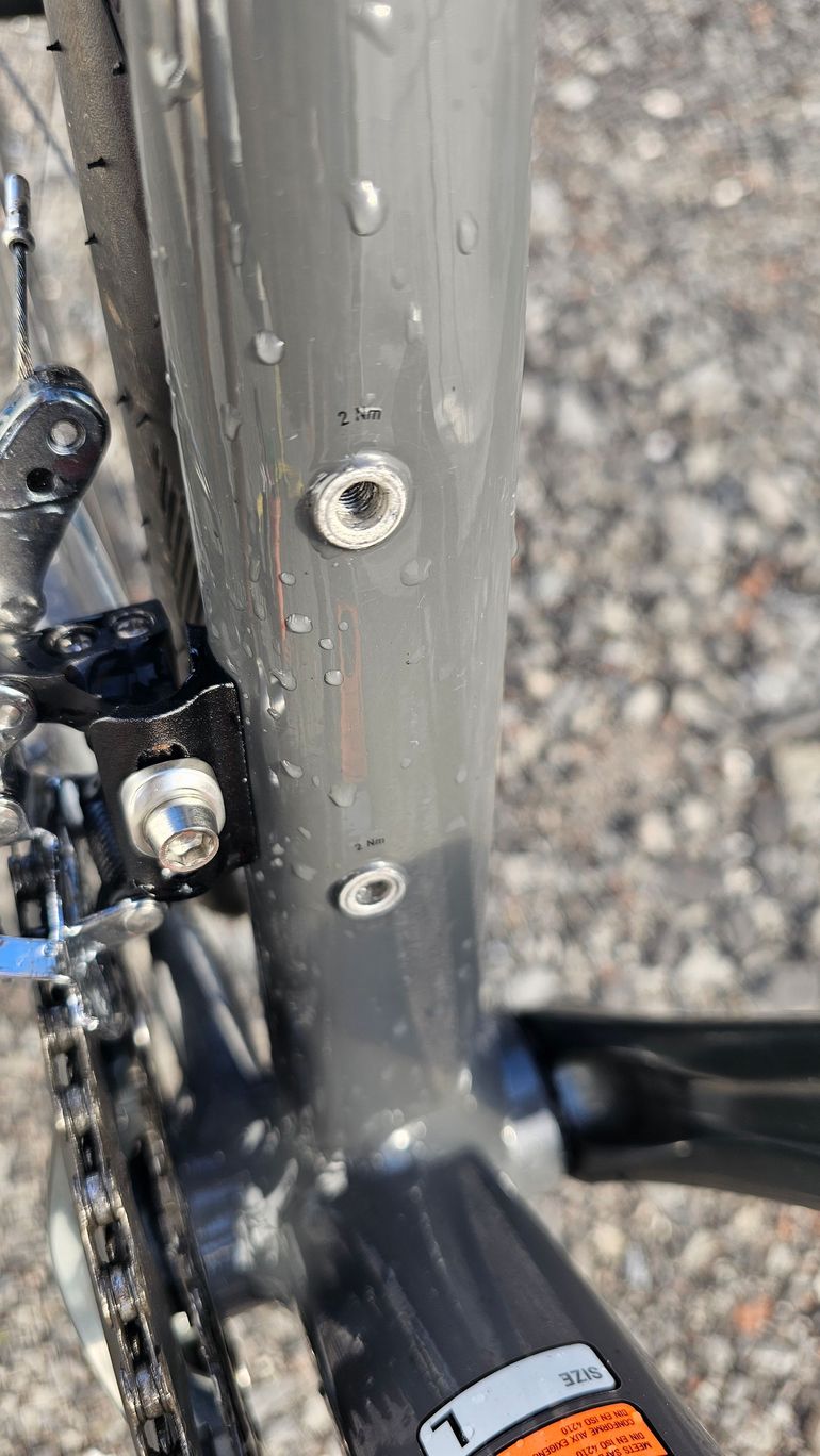Used Canyon Endurace AL Disc 6.0 2021 2021 Road & Gravel, Light Gray — image 7 of 18