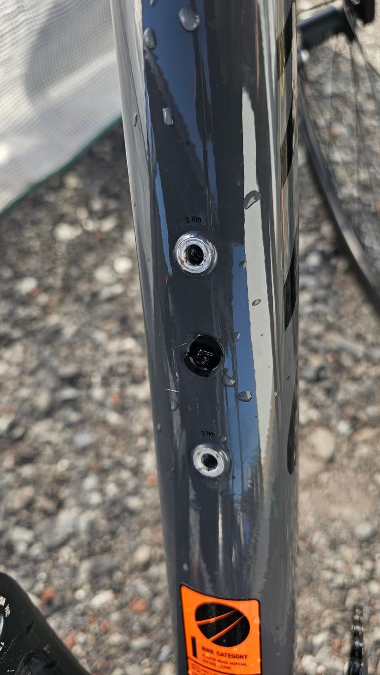 Used Canyon Endurace AL Disc 6.0 2021 2021 Road & Gravel, Light Gray — image 6 of 18