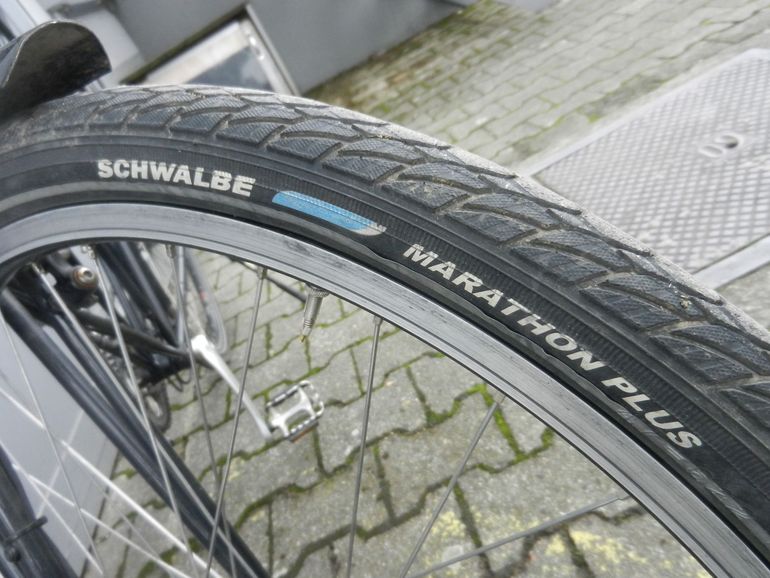 Used Pedersen Pedersen Rad SON Nabe 8x Nexus Rollenbremse Schwalbe Marathon Plus Urban, Black — image 12 of 27