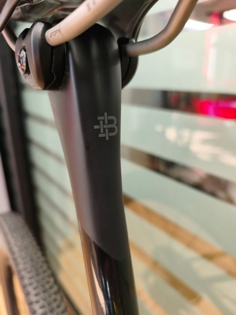 Used Enve MOG Premium Force XPLR 2026 2026 Road & Gravel, Purple — image 11 of 23