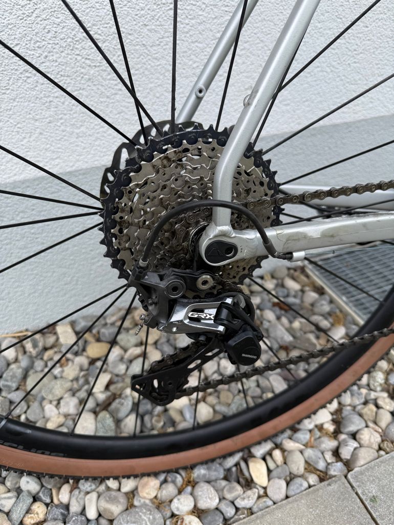 Used Canyon Grail 7 1by 2021 2021 Road & Gravel, Light Gray — image 10 of 12