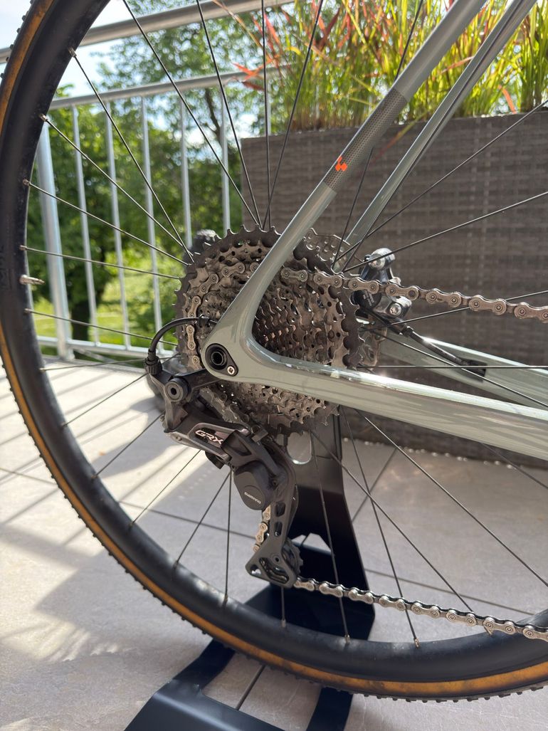 Used CUBE CROSS RACE C:62 PRO 2024 2024 Road & Gravel, Light Gray — image 4 of 6