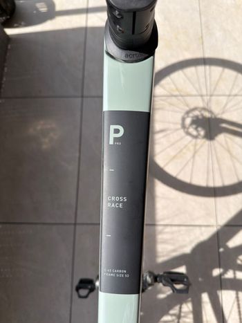 Used CUBE CROSS RACE C:62 PRO 2024 2024 Road & Gravel, Light Gray — image 5 of 6