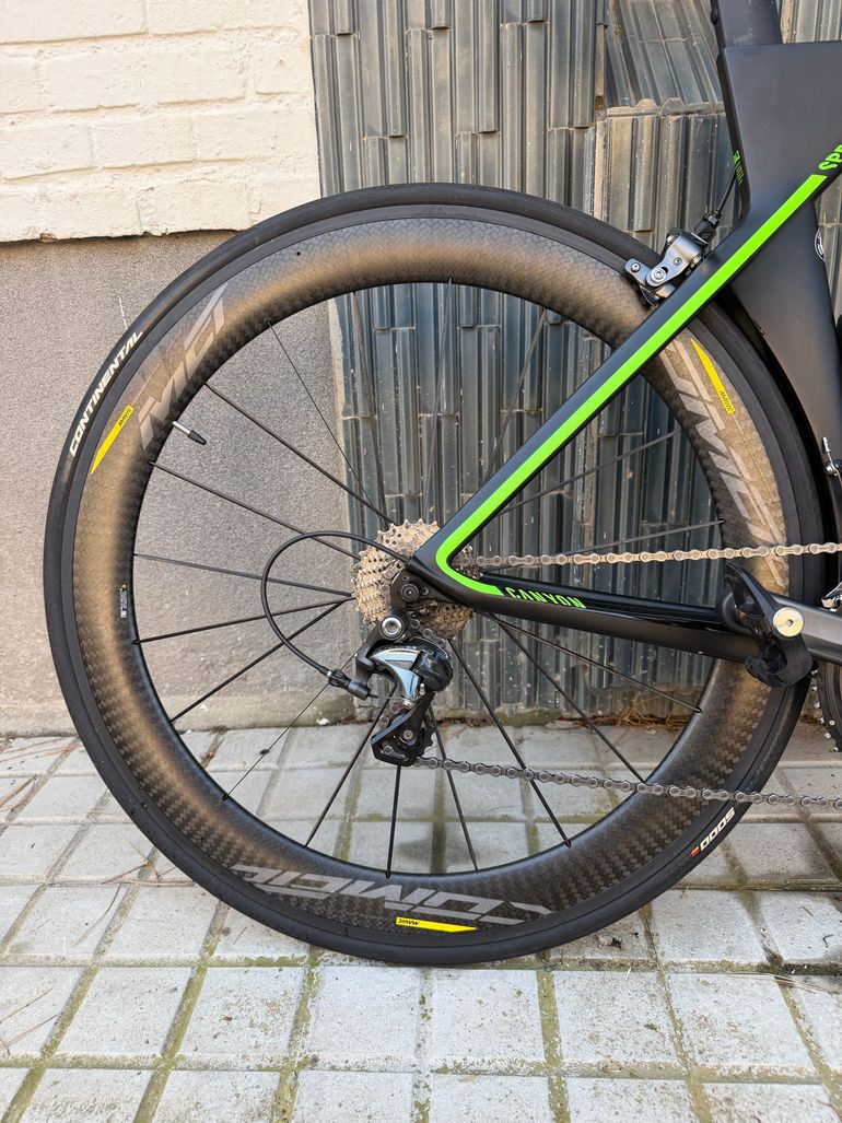 Used Canyon Speedmax CF 8.0 2018 2018 Road & Gravel, Green — image 6 of 22
