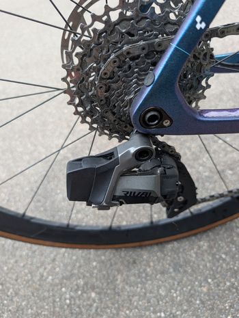 Used CUBE AXIAL WS C:62 SLX 2024 2024 Road & Gravel, Blue — image 5 of 9