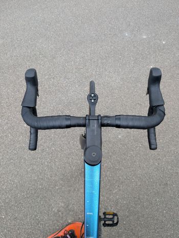 Used CUBE AXIAL WS C:62 SLX 2024 2024 Road & Gravel, Blue — image 3 of 9
