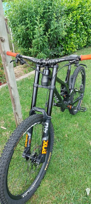 Used Canyon Sender CF 8.0 2019 2019 Mountainbike, Black, 27.5 — image 3 of 4