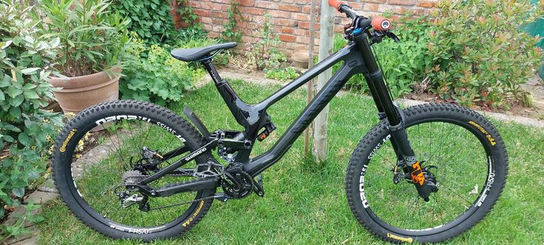 Used Canyon Sender CF 8.0 2019 2019 Mountainbike, Black, 27.5 — image 1 of 4