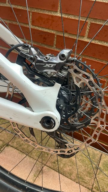 Brugt Orbea Rise Shimano Deore XT 2024 Mountainbike — billede 11 af 28