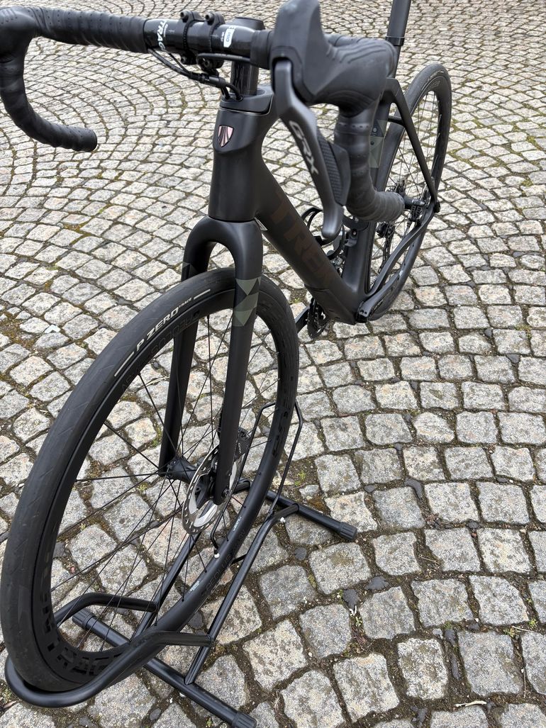 Used Trek Checkpoint SLR 7 2022 2022 Road & Gravel, Black — image 11 of 13