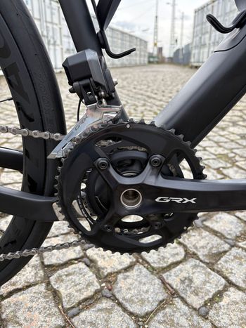 Used Trek Checkpoint SLR 7 2022 2022 Road & Gravel, Black — image 4 of 13
