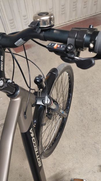 Used Bottecchia Bottecchia Custom Shimano Alivio Urban, Light Gray — image 6 of 7